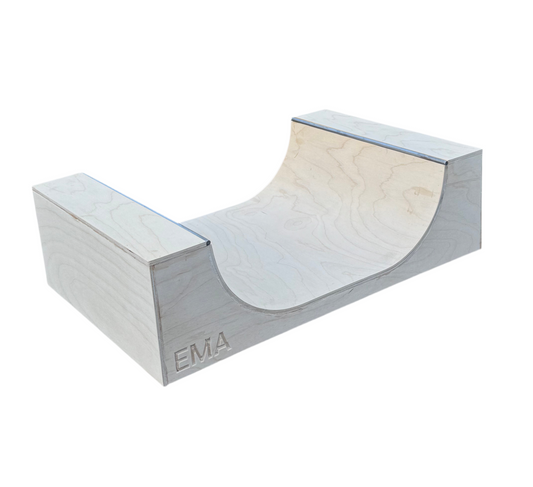 EMA Ramps Halfpipe