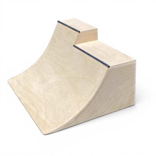 EMA Ramps Fingerboard 2 Tier Quarter Pipe